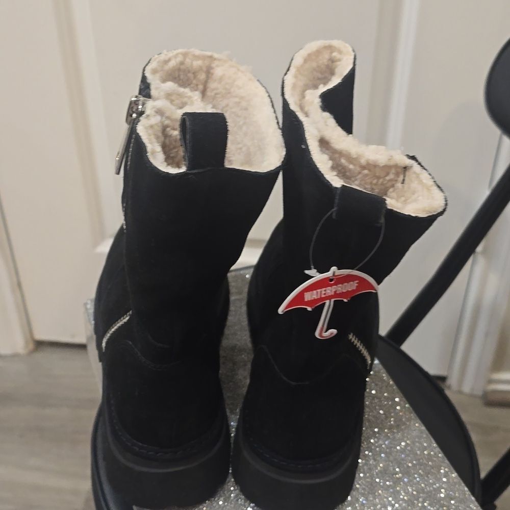 Blondo Burnout Boot- Black - Picture 12 of 12